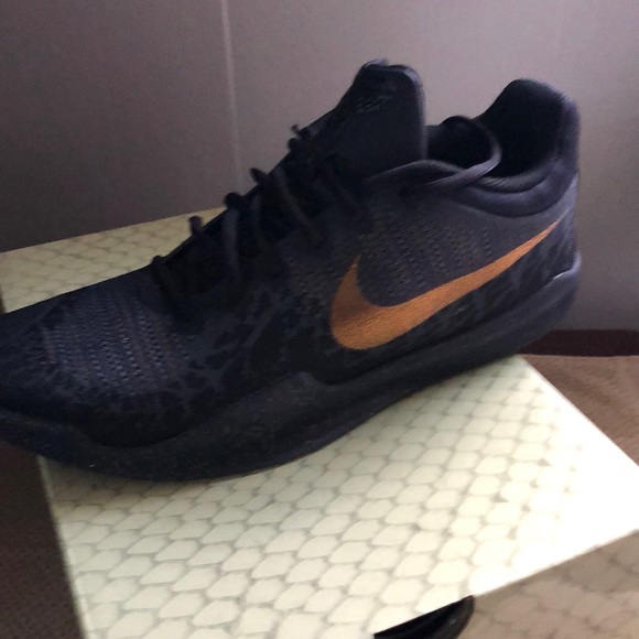 Nike Mamba Rage (Black & gold) main image 6